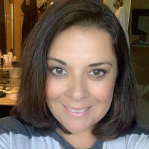 Meet your Posher, Renee